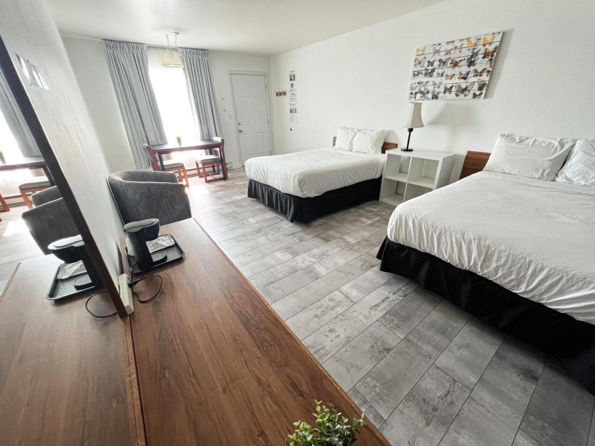 Auberge De Nos Aieux Les Eboulements Bagian luar foto